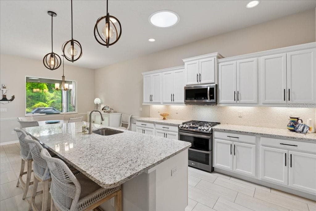 45 GRAHAM WOODS PLACE — photo 12 of 43