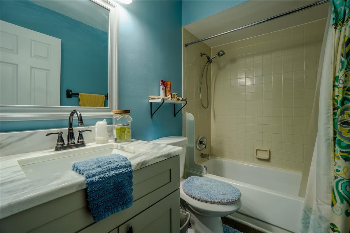 104 HIDDEN ARBOR COURT — photo 10 of 11