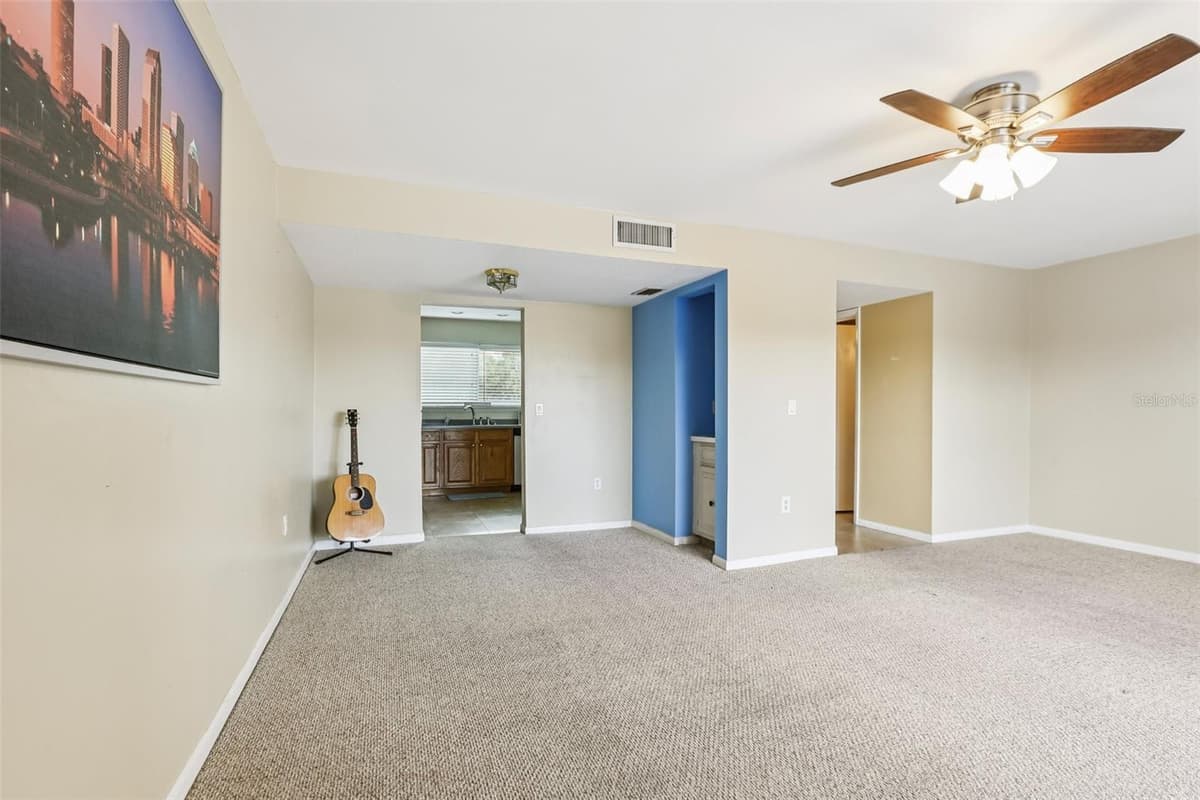 6325 NEWTOWN CIRCLE — photo 18 of 58