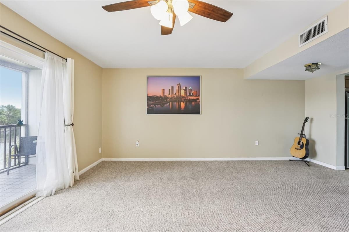 6325 NEWTOWN CIRCLE — photo 16 of 58