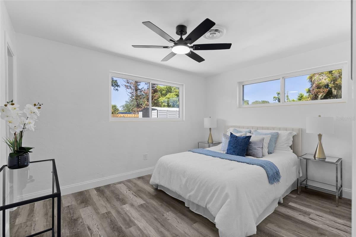 1259 SCOTTSDALE DRIVE — photo 14 of 23