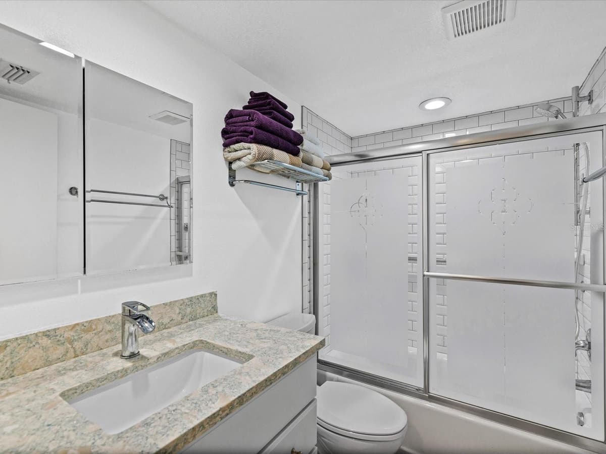 7719 COSME DRIVE — photo 27 of 54