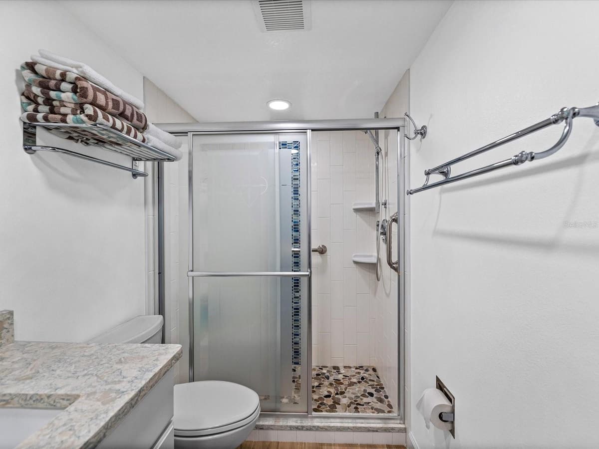 7719 COSME DRIVE — photo 24 of 54