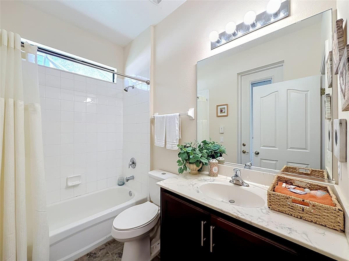 204 BUTTER HILL — photo 33 of 58