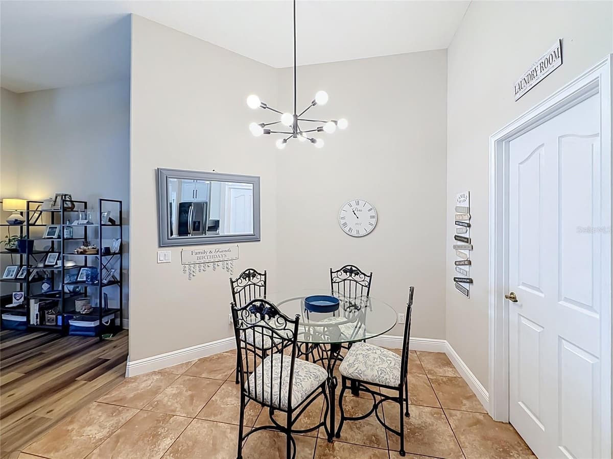 204 BUTTER HILL — photo 14 of 58