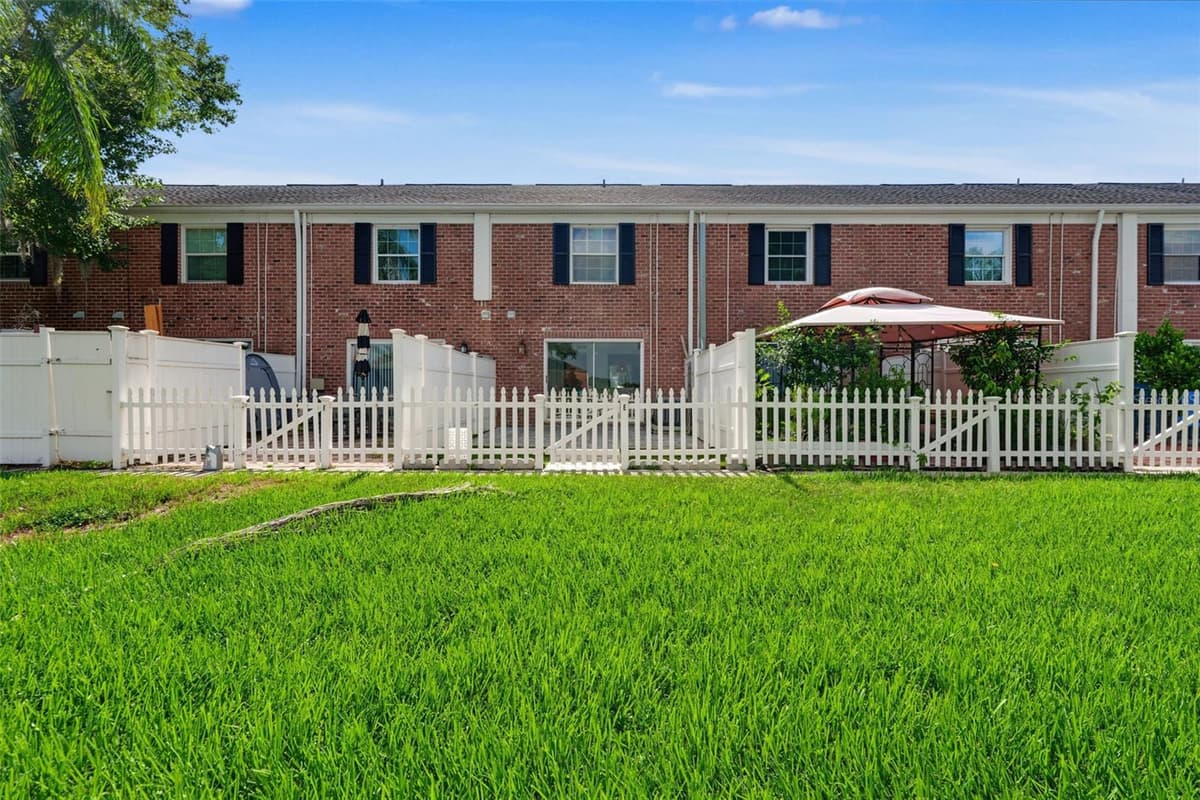 13747 JUNIPER BLOSSOM DRIVE — photo 53 of 67