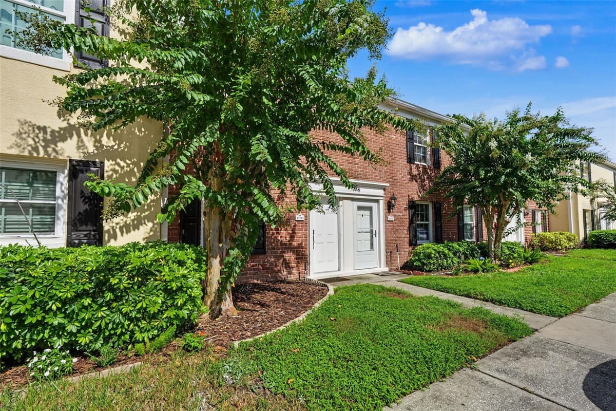 13747 JUNIPER BLOSSOM DRIVE — photo 3 of 67