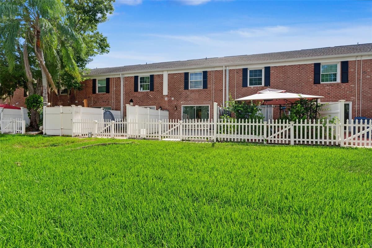 13747 JUNIPER BLOSSOM DRIVE — photo 54 of 67