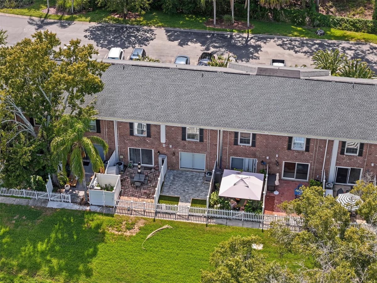 13747 JUNIPER BLOSSOM DRIVE — photo 9 of 67