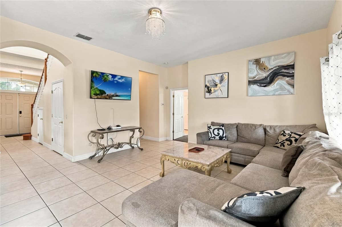 426 VISTA LOOP — photo 7 of 48