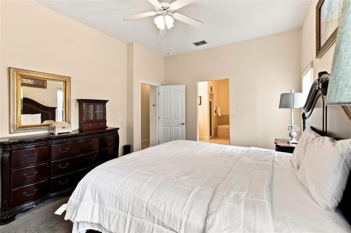426 VISTA LOOP — photo 17 of 48
