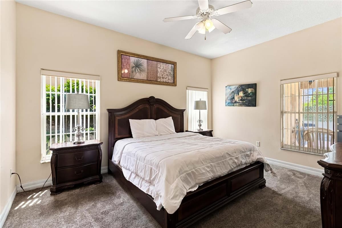 426 VISTA LOOP — photo 15 of 48
