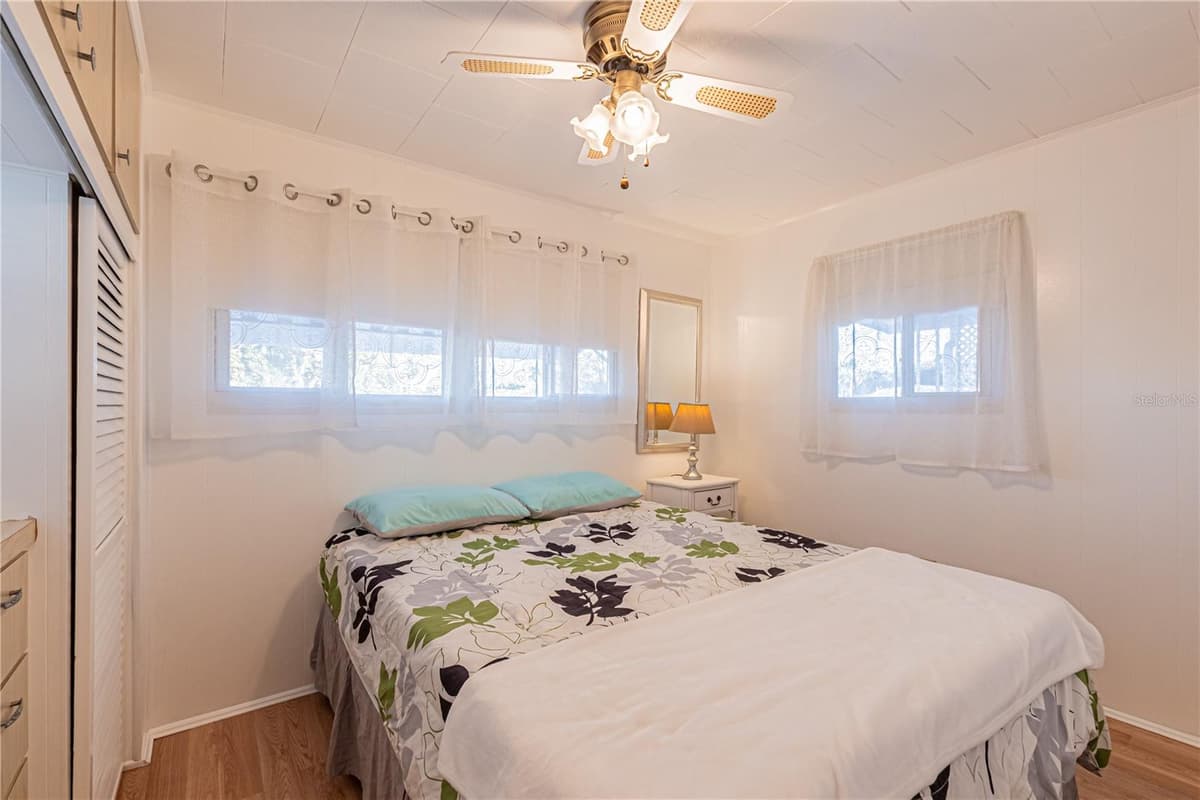 5227 BETTY STREET — photo 27 of 50