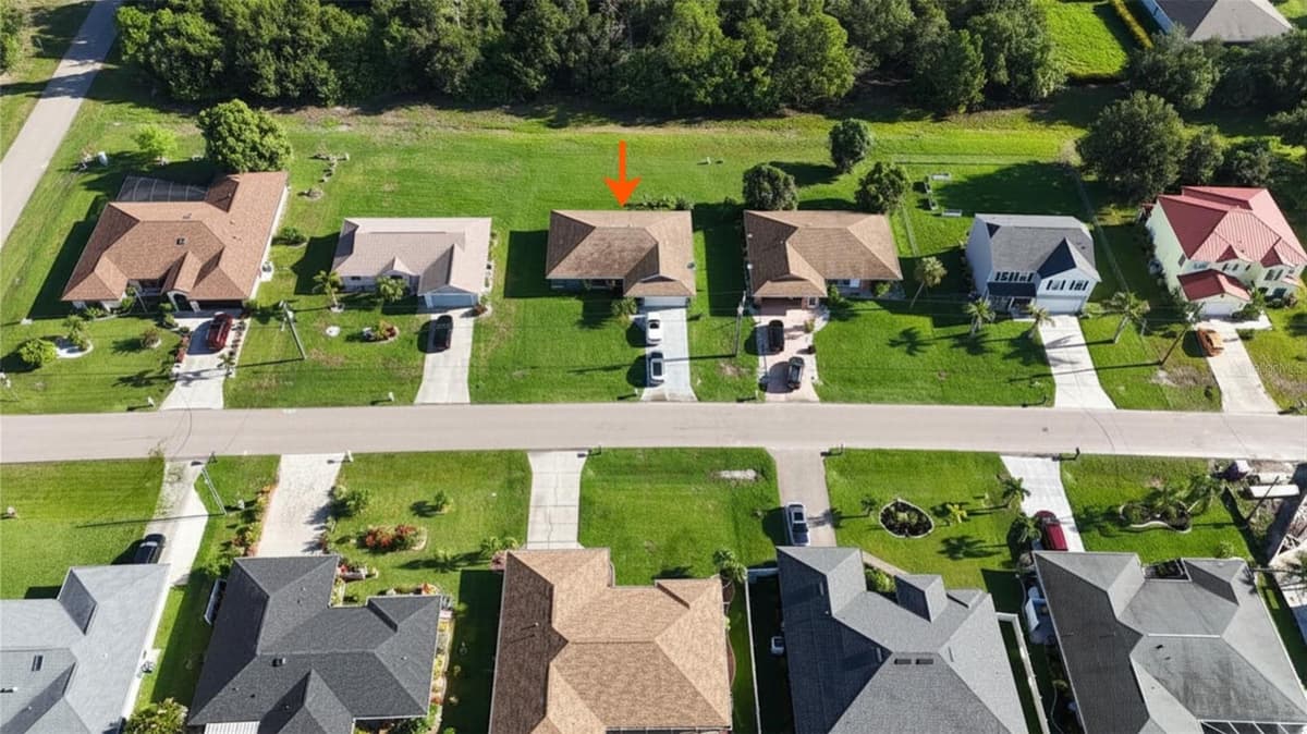 25240 PALISADE ROAD — photo 3 of 11