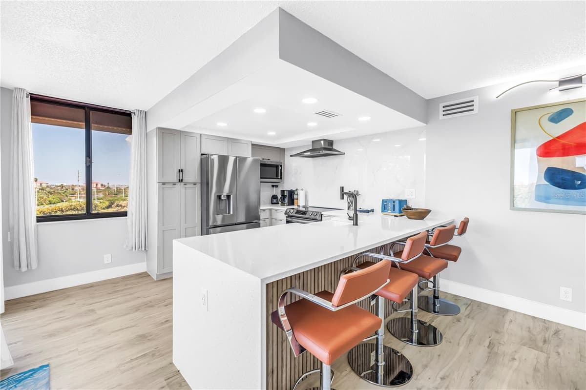 6269 PALMA DEL MAR BOULEVARD — photo 6 of 42