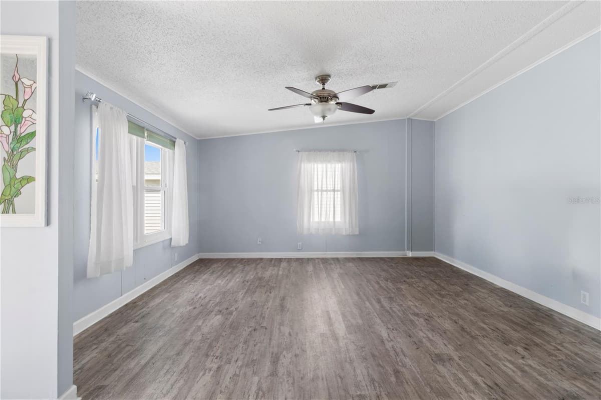 190 NIGHTINGALE CIRCLE — photo 9 of 47
