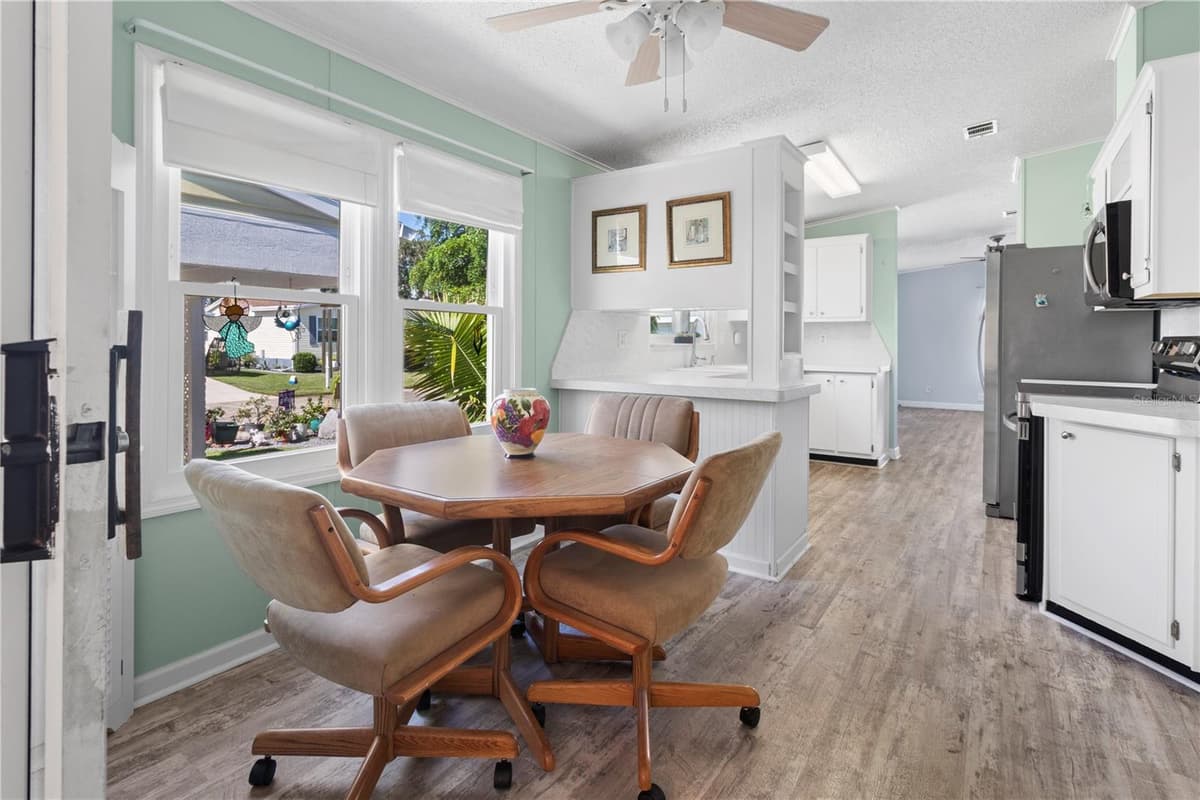 190 NIGHTINGALE CIRCLE — photo 19 of 47