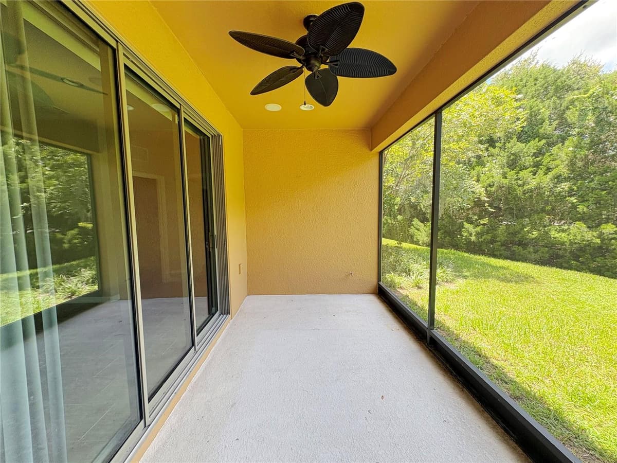 116 LA CRESTA COURT — photo 20 of 21