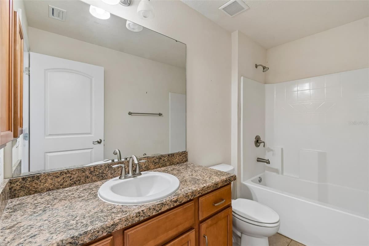 13613 NITI DRIVE — photo 45 of 95