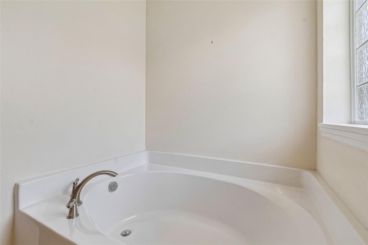 13613 NITI DRIVE — photo 65 of 95