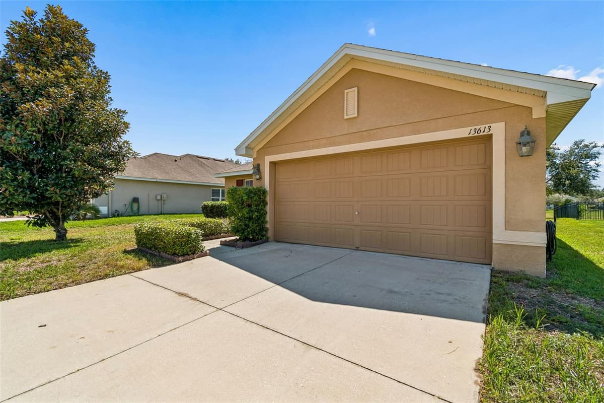 13613 NITI DRIVE — photo 7 of 95