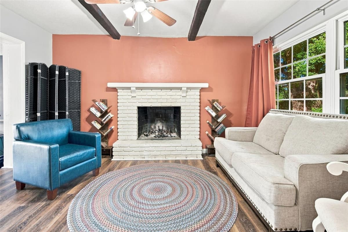 5826 WOODBINE DRIVE — photo 13 of 33