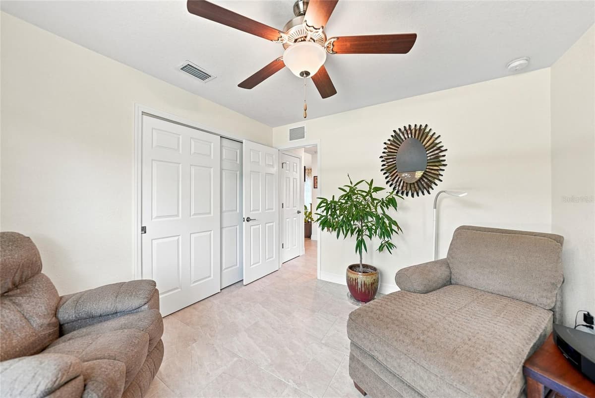 5742 JANUS AVENUE — photo 23 of 53
