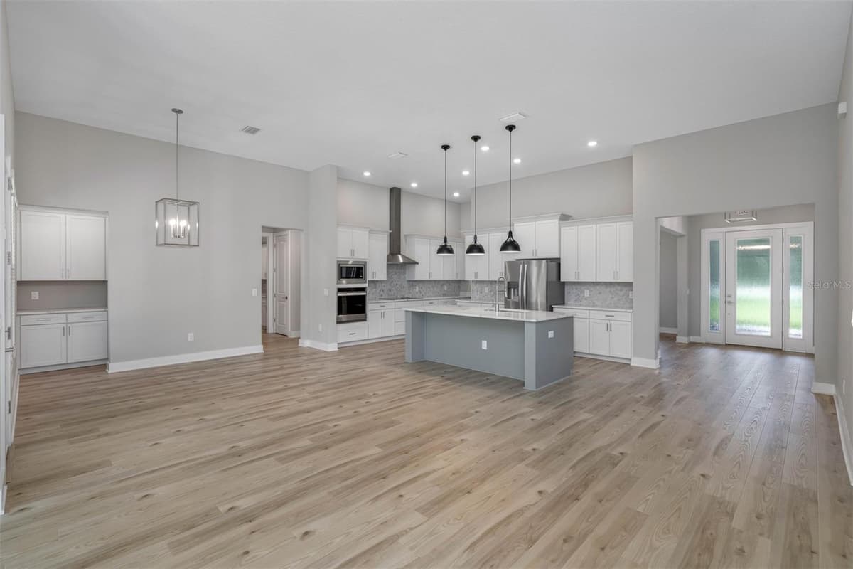 17558 LIPPIZAN LANE — photo 5 of 15