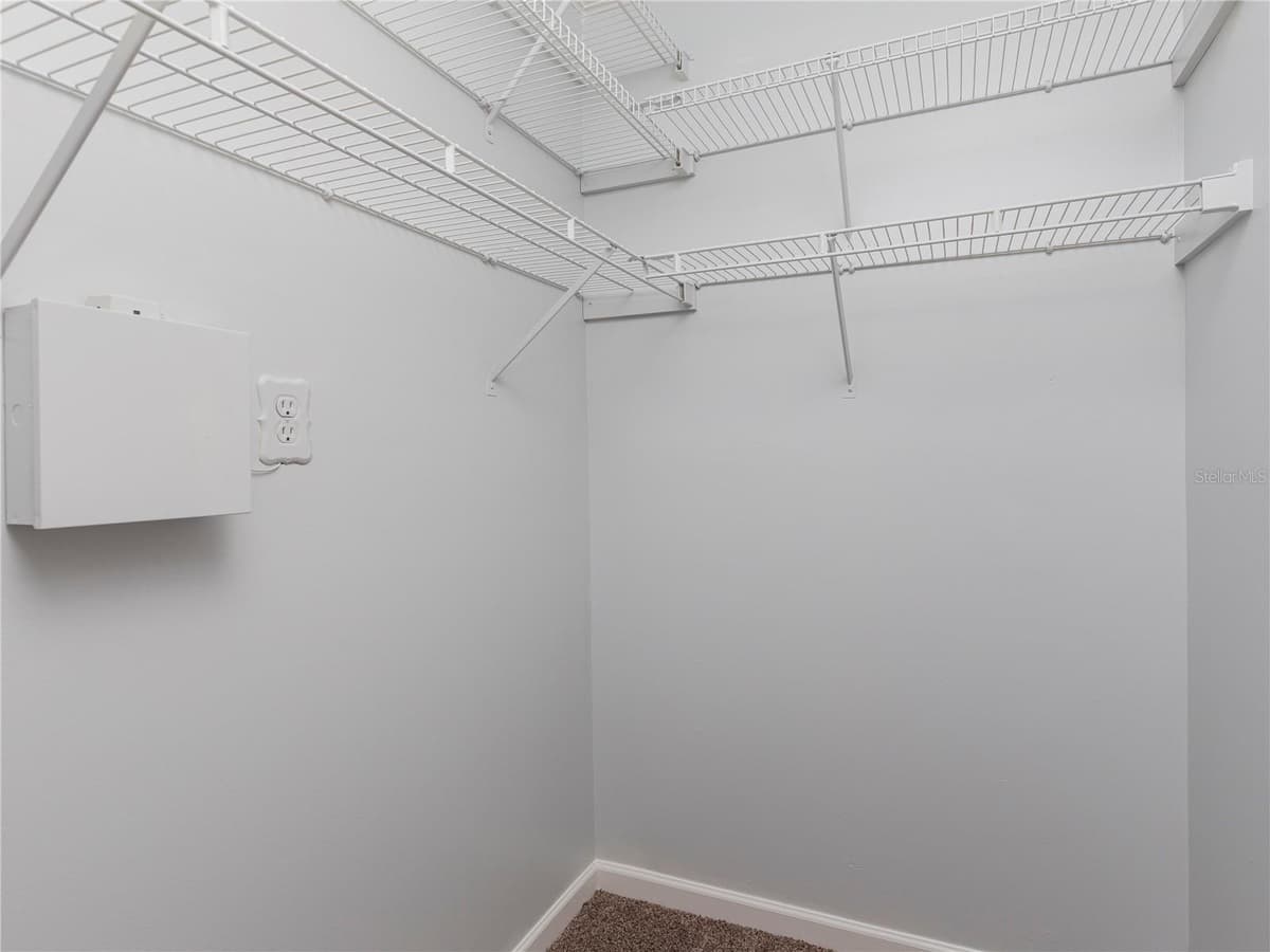 2905 ARCHER ROAD — photo 9 of 15