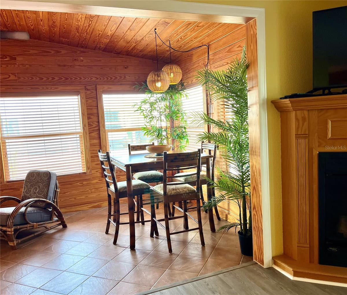 217 STARBOARD DRIVE — photo 14 of 65