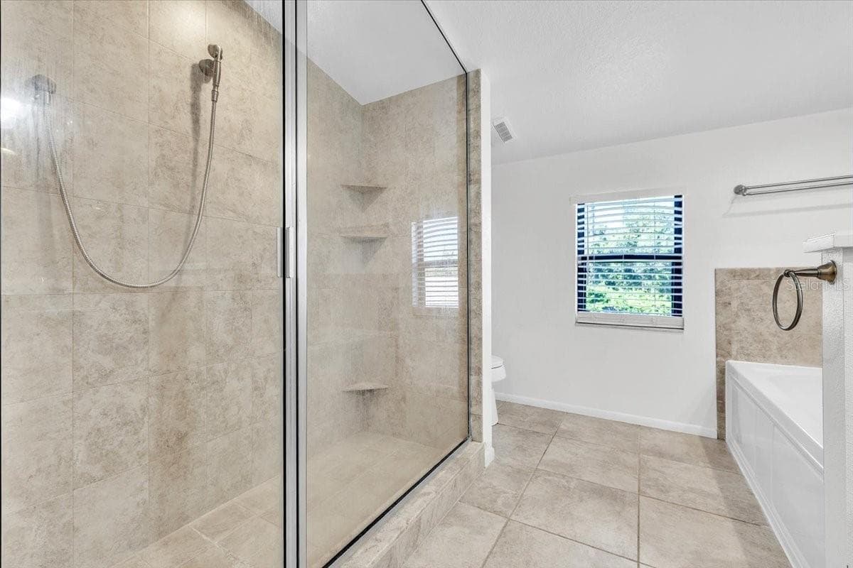 17131 DOYLE AVENUE — photo 25 of 47