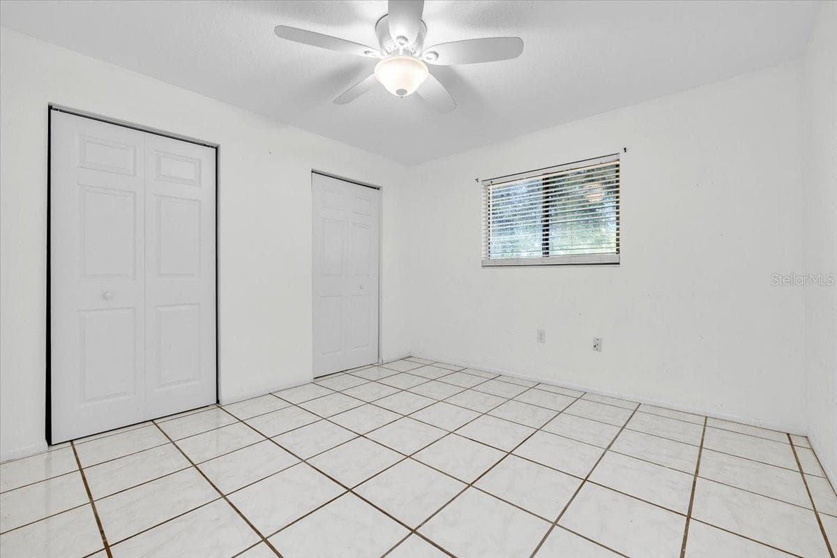 17131 DOYLE AVENUE — photo 17 of 47