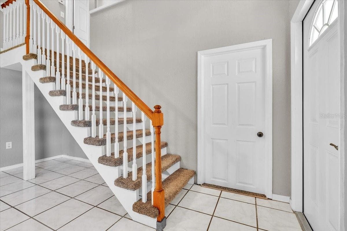 17131 DOYLE AVENUE — photo 20 of 47