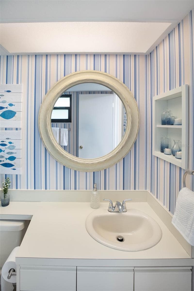 1306 GOLFVIEW DRIVE — photo 10 of 31