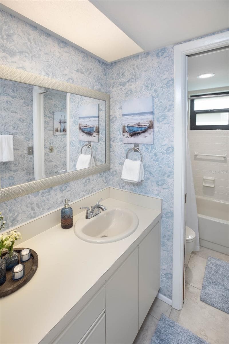 1306 GOLFVIEW DRIVE — photo 14 of 31