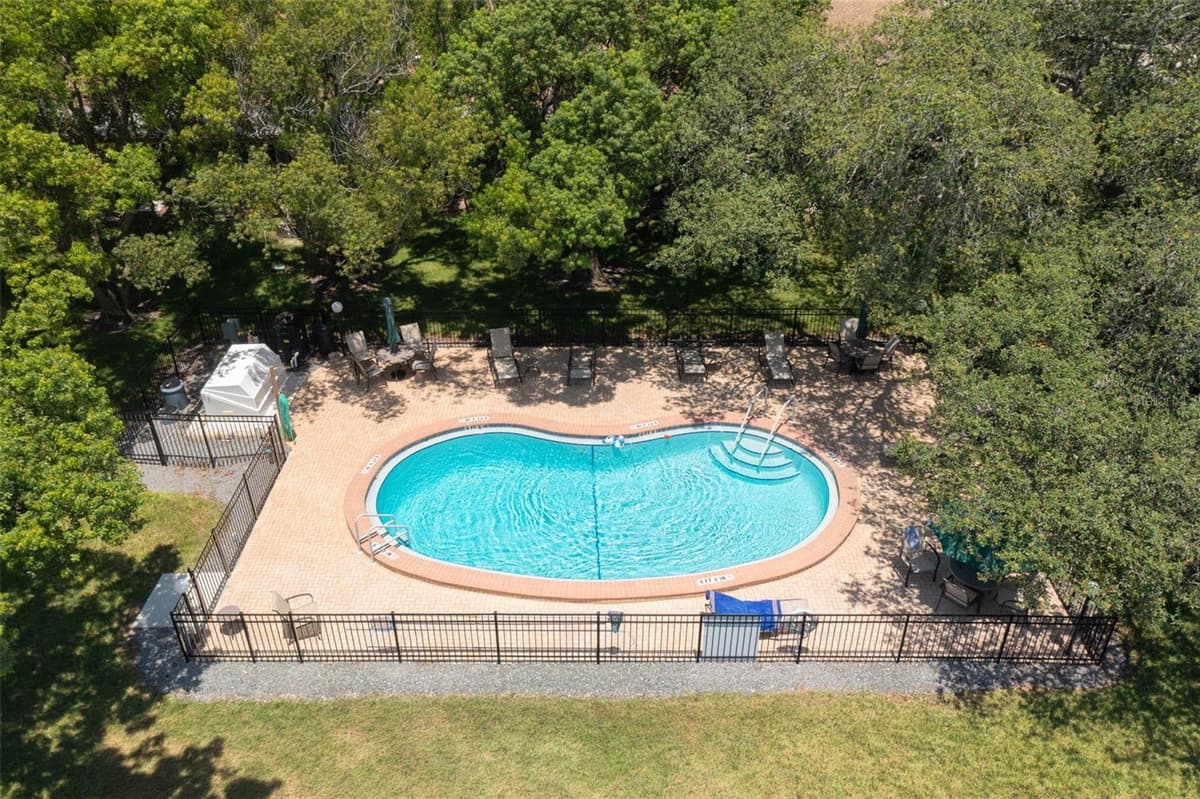 1306 GOLFVIEW DRIVE — photo 24 of 31
