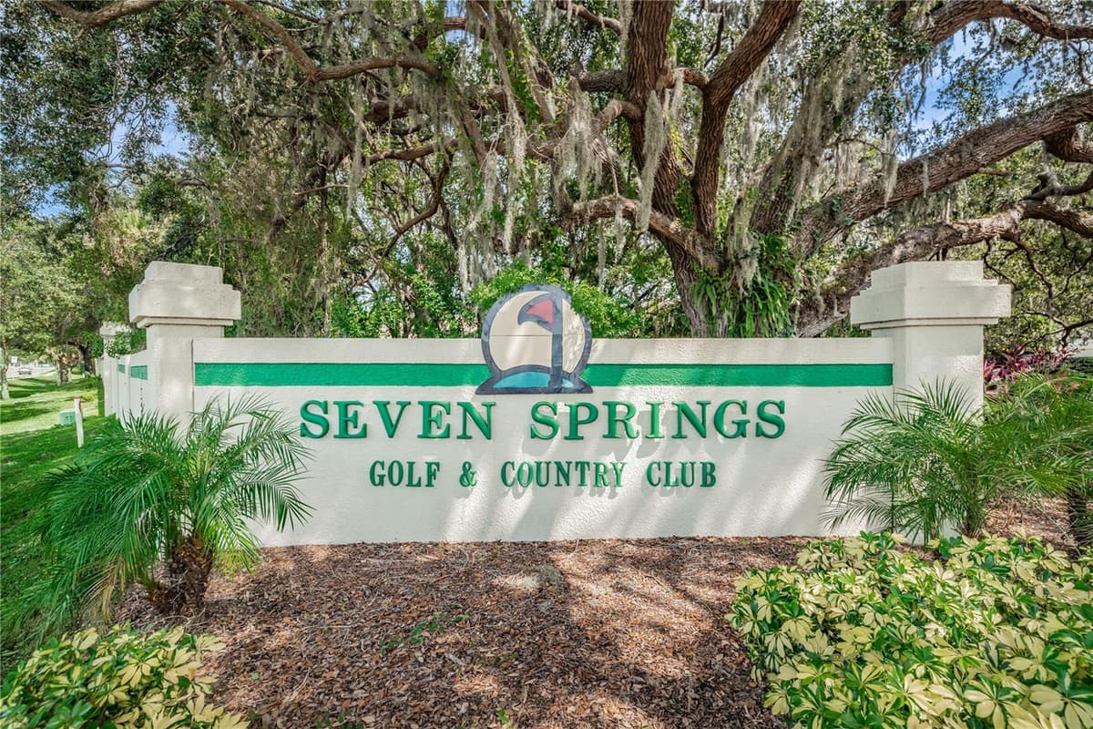 3647 MUIRFIELD COURT — photo 41 of 53