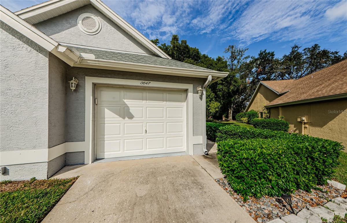 3647 MUIRFIELD COURT — photo 38 of 53