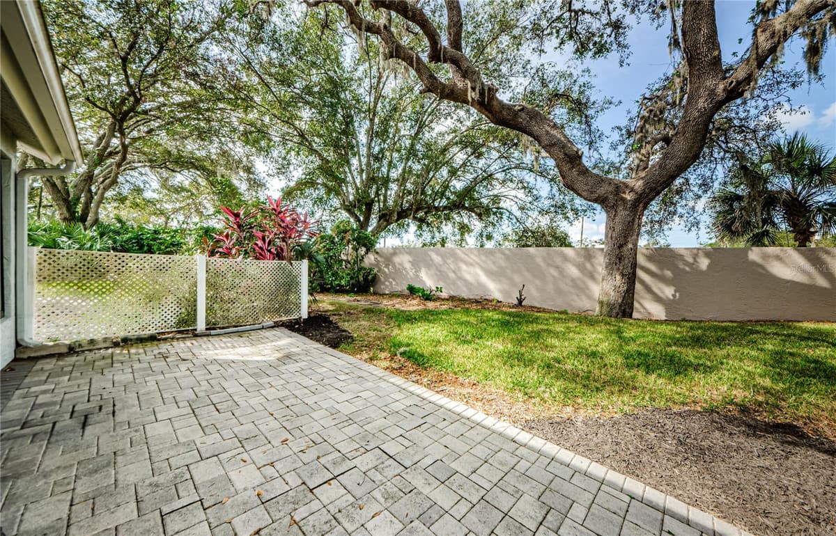 3647 MUIRFIELD COURT — photo 30 of 53