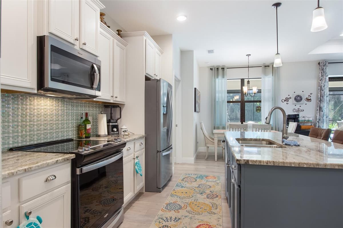 2900 BEAVER TERRACE — photo 15 of 46