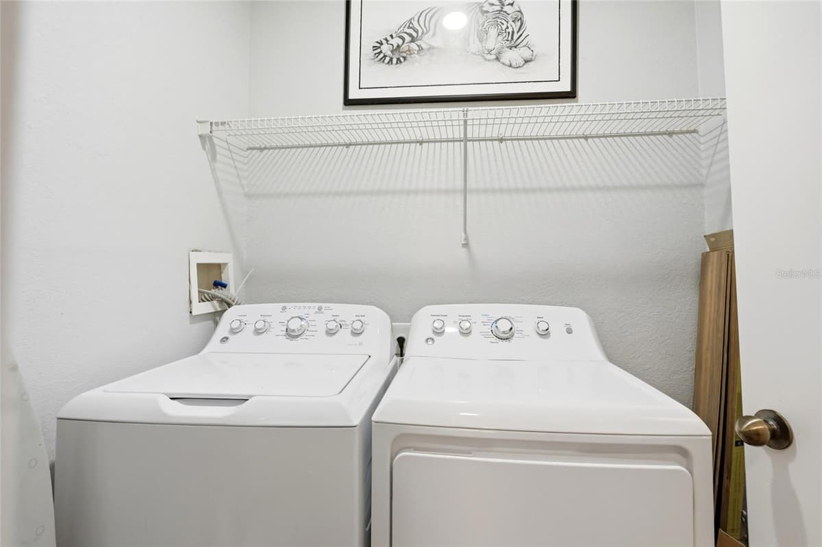 114 VISTA VERDI CIRCLE — photo 15 of 36