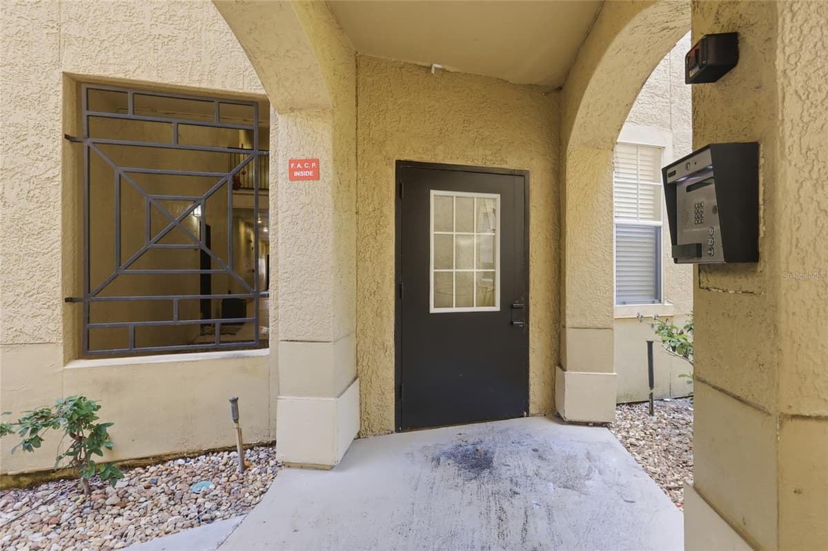 114 VISTA VERDI CIRCLE — photo 17 of 36