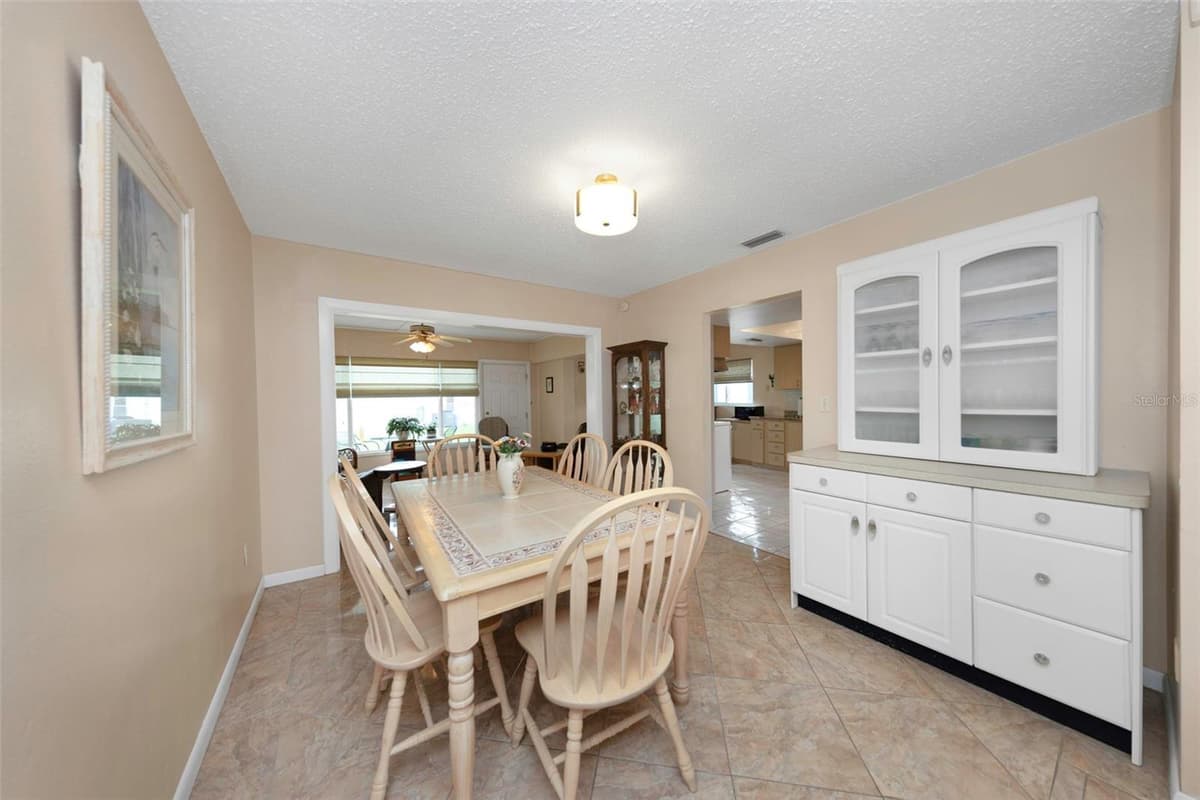 5355 FERNDALE PLACE — photo 30 of 79