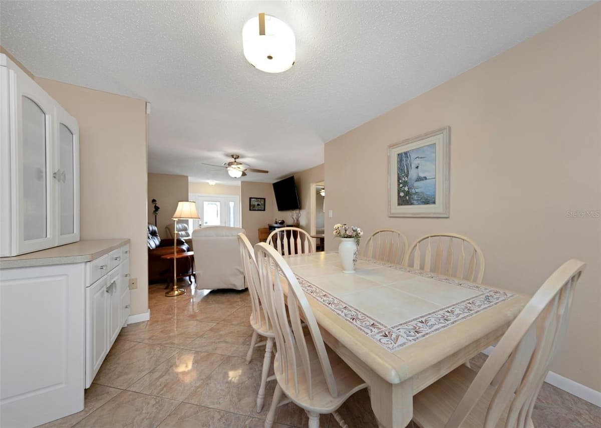 5355 FERNDALE PLACE — photo 27 of 79