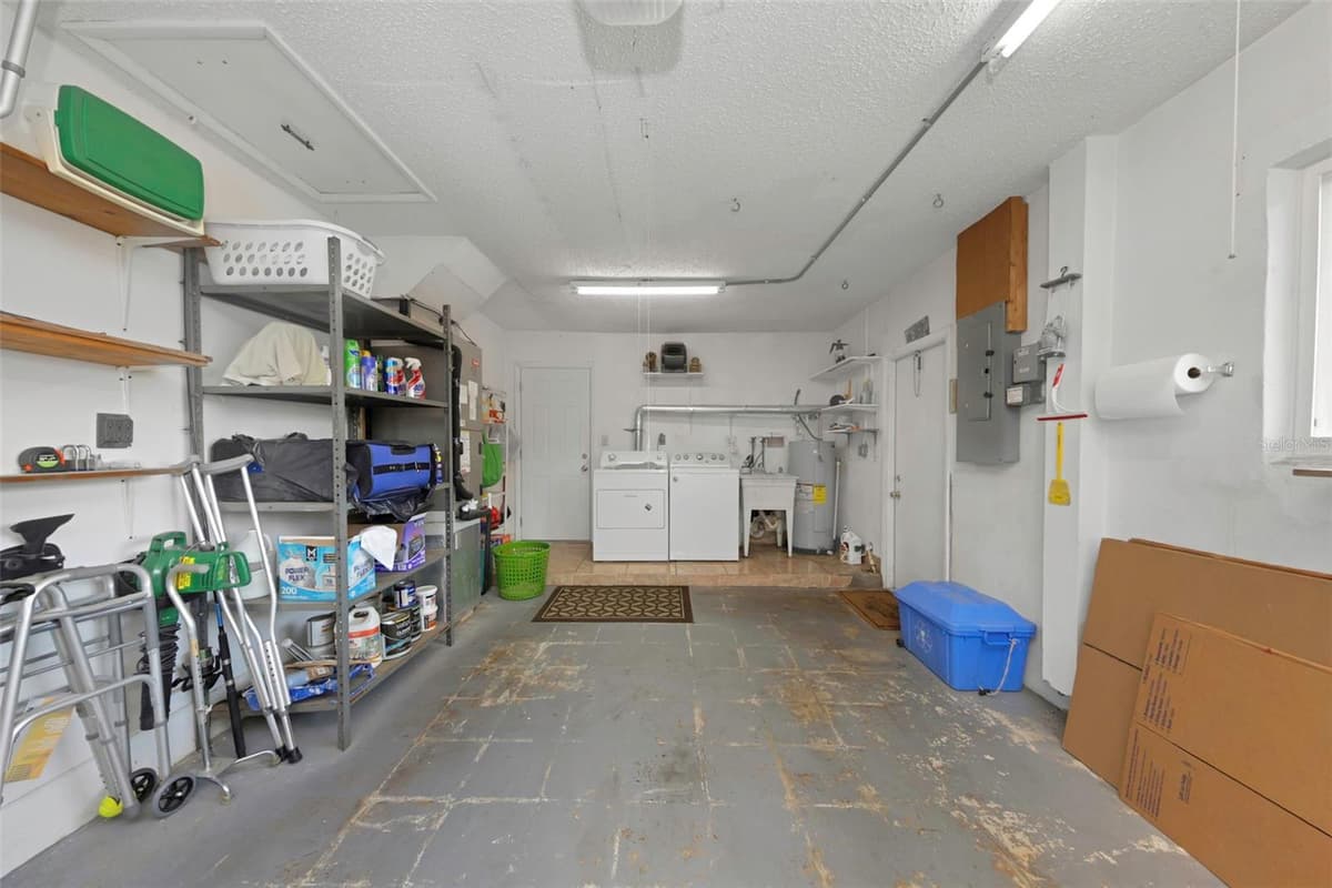 5355 FERNDALE PLACE — photo 47 of 79