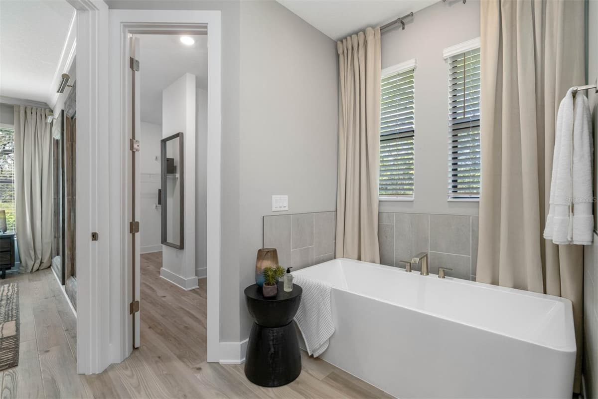 13055 OLDENBURG DRIVE — photo 9 of 14