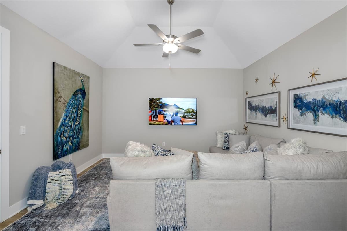 13055 OLDENBURG DRIVE — photo 6 of 14