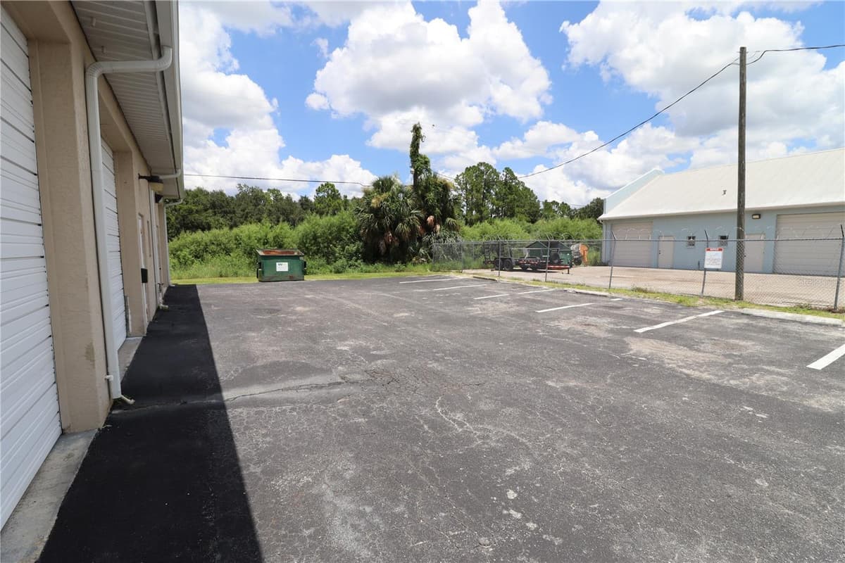 18350 PAULSON DRIVE — photo 10 of 11