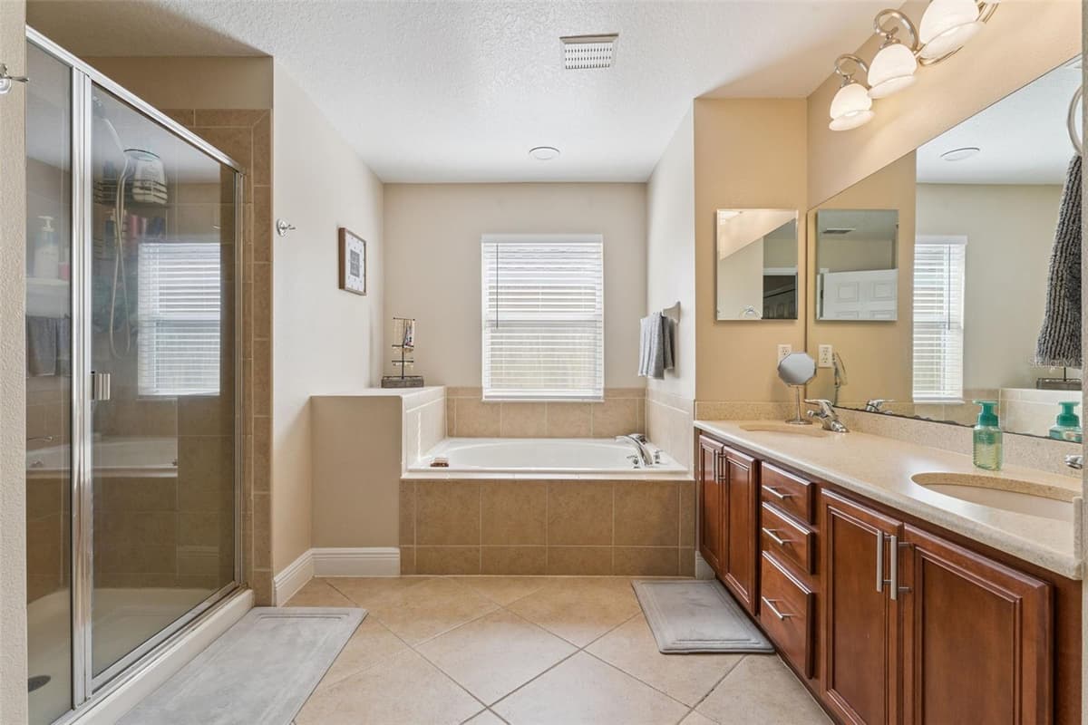 629 LEGACY PARK DRIVE — photo 23 of 64