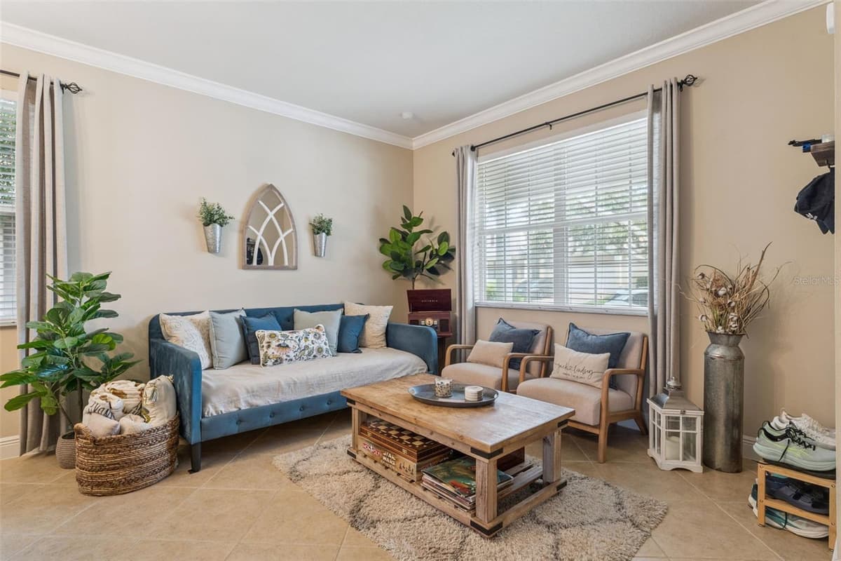 629 LEGACY PARK DRIVE — photo 4 of 64